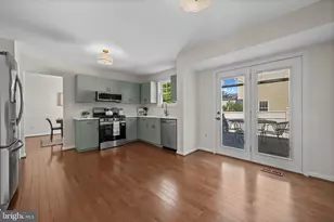5 Ben Woods Ct, Baltimore, MD 21228 - Photo 17