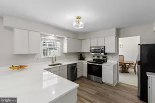 6 Holland Ct, Reisterstown, MD 21136 - Photo 11