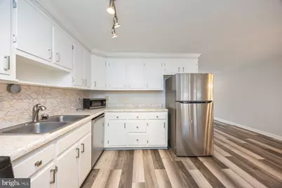 3130 Ryerson Circle, Halethorpe, MD 21227 - Photo 13