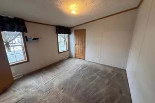 3203 Honeysuckle Ln, Middle River, MD 21220 - Photo 5