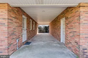 8 Lochview Ct, Lutherville Timonium, MD 21093 - Photo 5