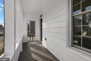 106 4th Ave, Baltimore, MD 21227 - Photo 29