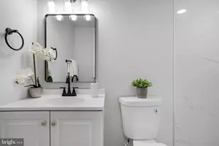 106 4th Ave, Baltimore, MD 21227 - Photo 23