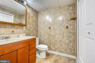 2215 Lodge Farm Rd, Baltimore, MD 21219 - Photo 15