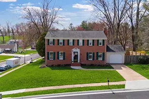 1 Galetree Ct, Cockeysville, MD 21030 - Photo 3