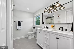 264 E Padonia Rd, Lutherville Timonium, MD 21093 - Photo 33