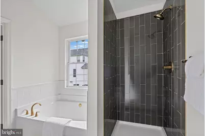 1018 Meadow Glen Road, Middle River, MD 21220 - Photo 21