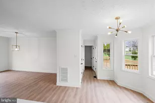 1018 Meadow Glen Rd, Middle River, MD 21220 - Photo 13