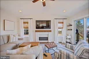 6 Pickett Rd, Lutherville Timonium, MD 21093 - Photo 19