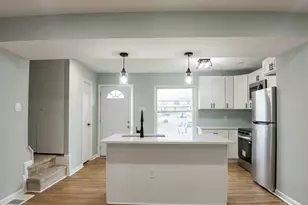 21 Neves Ct, Baltimore, MD 21234 - Photo 9