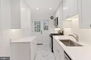 1667 Hardwick Rd, Towson, MD 21286 - Photo 9