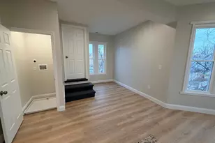 3 E Overlea Ave, Baltimore, MD 21206 - Photo 17