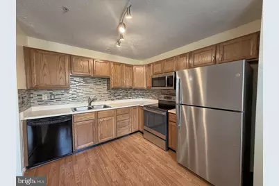 7903 Valley Manor Road #204, Owings Mills, MD 21117 - Photo 9