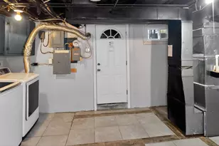 8303 Ridgely Oak, Parkville, MD 21234 - Photo 29