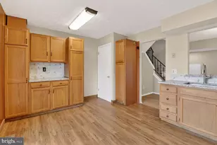 109 Highshire Ct, Baltimore, MD 21222 - Photo 5