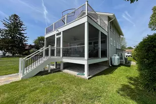 2513 Barrison Point Rd, Essex, MD 21221 - Photo 3