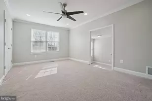 9321 Seven Courts Dr, Baltimore, MD 21236 - Photo 27