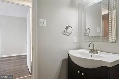 9321 Seven Courts Drive, Baltimore, MD 21236 - Photo 15