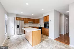 38 Tudor Ct, Lutherville Timonium, MD 21093 - Photo 5