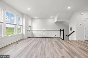 1812 Smith Is Rd, Baltimore, MD 21244 - Photo 9