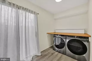 37 Pickburn Ct, Cockeysville, MD 21030 - Photo 15