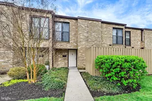 37 Pickburn Ct, Cockeysville, MD 21030 - Photo 1