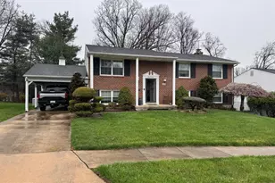 304 Townleigh Rd, Reisterstown, MD 21136 - Photo 5