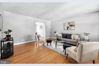 7049 Heathfield Road, Baltimore, MD 21212 - Photo 5