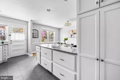 7049 Heathfield Road, Baltimore, MD 21212 - Photo 11