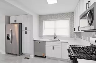 19 W Elm Ave, Baltimore, MD 21206 - Photo 11
