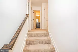 7315 Martin Farm Cir, Rosedale, MD 21237 - Photo 17