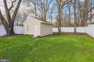 2519 Sycamore Ave, Baltimore, MD 21219 - Photo 27