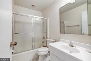1 Smeton Pl, Towson, MD 21204 - Photo 37