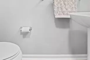 5035 Bridgeford Cir, Rosedale, MD 21237 - Photo 11