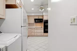 29 Stonehenge Cir, Baltimore, MD 21208 - Photo 15