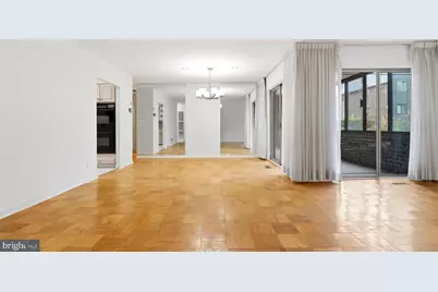 29 Stonehenge Circle #2, Baltimore, MD 21208 - Photo 5