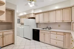 29 Stonehenge Cir, Baltimore, MD 21208 - Photo 11