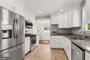 7417 School Ln, Baltimore, MD 21222 - Photo 9
