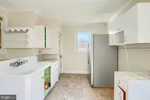 8009 Oakleigh Rd, Baltimore, MD 21234 - Photo 11