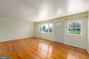 905 Lindellen Ave, Reisterstown, MD 21136 - Photo 9