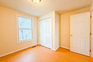 11 Strand Ct, Owings Mills, MD 21117 - Photo 17