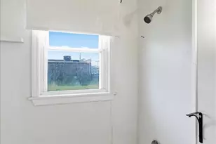 9804 Monroe St, Cockeysville, MD 21030 - Photo 17