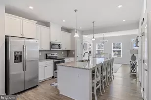 500 Turnstone Ct, Essex, MD 21221 - Photo 11