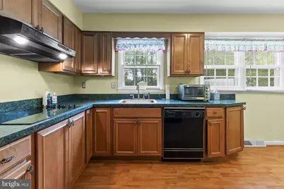 8337 Merryview Drive, Windsor Mill, MD 21244 - Photo 7