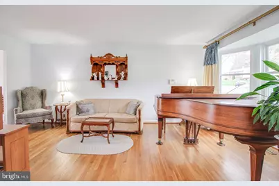 10113 Daventry Drive, Cockeysville, MD 21030 - Photo 5