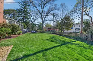 7000 Stoneleigh Ct, Baltimore, MD 21212 - Photo 27