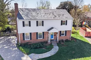 7000 Stoneleigh Ct, Baltimore, MD 21212 - Photo 3