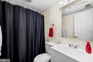 6045 Falls Rd, Baltimore, MD 21209 - Photo 21