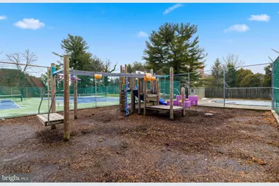 410 Old Crossing Drive, Baltimore, MD 21208 - Photo 35