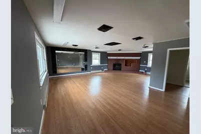 1 E Cherry Hill Road E #102, Reisterstown, MD 21136 - Photo 7